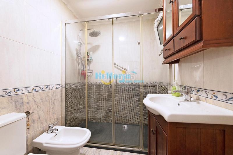 Foto c4dddb19-7453-4d54-a367-684e475f120a. Apartament a Centro Nerja