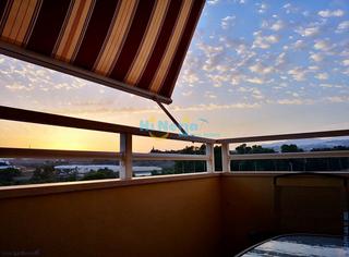 Apartament a Algarrobo Costa. Estupendo piso en urbanización privada con piscina en algarroboc