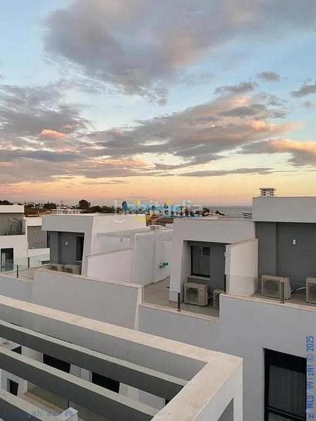 Foto 7a5daf1b-84cd-468a-b646-ecb89b102088. Chalet avec parking piscine dans Añoreta Baja Rincón de la Victoria