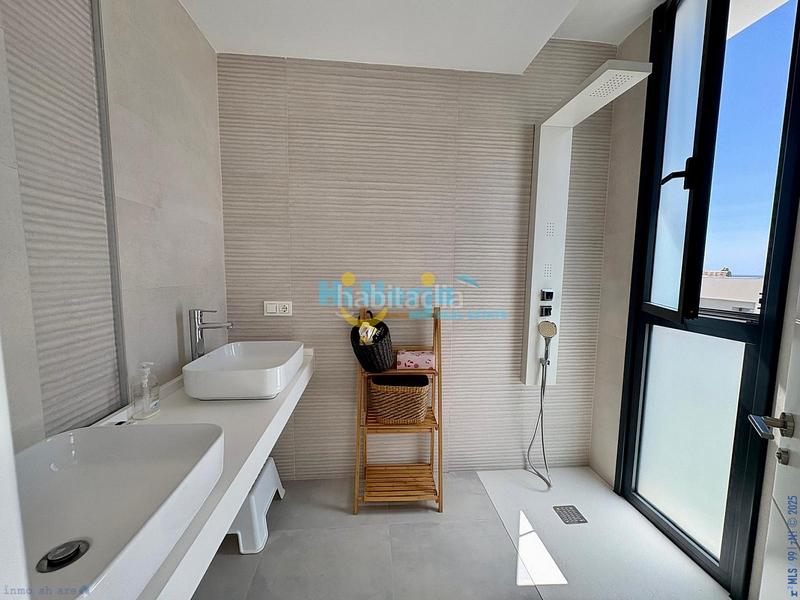 Foto b77296dc-476c-4665-8f15-be0da569d48a. Chalet avec parking piscine dans Añoreta Baja Rincón de la Victoria