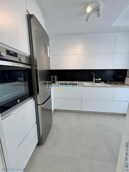 Foto bd950fea-2b9f-41e8-8f38-d19f5346d01b. Chalet avec parking piscine dans Añoreta Baja Rincón de la Victoria