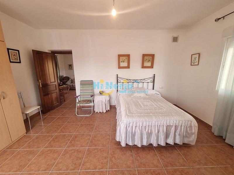 Foto 02e79692-b82d-4365-8b6c-a507ec23ab1b. Casa  de campo 3 dormitorios con parcela de 3242 m2 y vista despejada a la montaña en Canillas de Aceituno