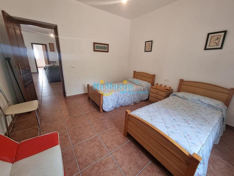 Foto 16a8ed18-2763-42cf-ae7e-a9ea5669ce78. Casa  de campo 3 dormitorios con parcela de 3242 m2 y vista despejada a la montaña en Canillas de Aceituno