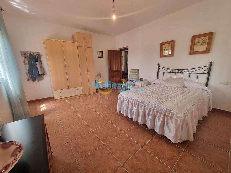 Foto 29965308-5890-4606-8d77-8114eae00146. Casa  de campo 3 dormitorios con parcela de 3242 m2 y vista despejada a la montaña en Canillas de Aceituno