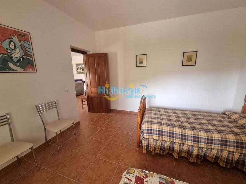Foto 5388b7b4-b9ad-4318-a779-0a108f6cb5de. Casa  de campo 3 dormitorios con parcela de 3242 m2 y vista despejada a la montaña en Canillas de Aceituno