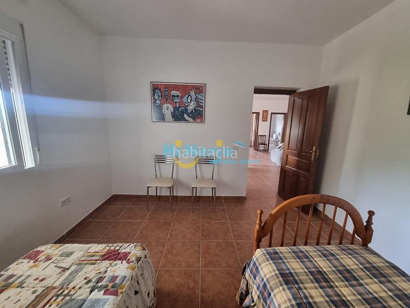 Foto a4ee9a57-b471-4429-b91b-ecc741ea7f0e. Casa  de campo 3 dormitorios con parcela de 3242 m2 y vista despejada a la montaña en Canillas de Aceituno