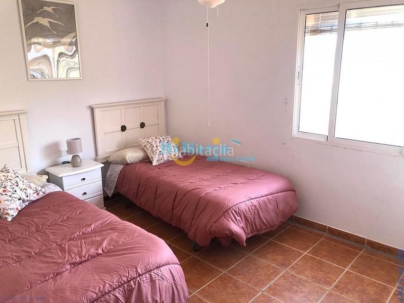 Foto 8d82dde8-af37-4f7a-96f1-5030f117f374. House with parking pool in Torrox pueblo Torrox