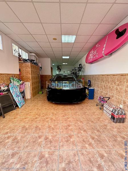 Foto 76b3eb32-99fb-4b1b-a4a6-1ce2fed87d78. Chalet mit parking in Caleta de Velez