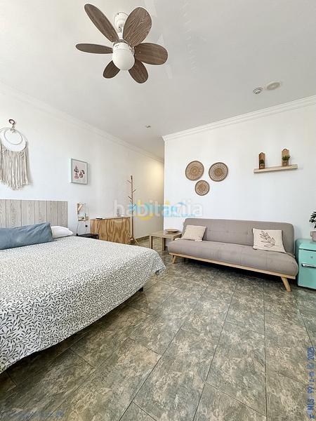 Foto 79702eaa-c371-457a-bc02-1d8e0a63c10e. Chalet mit parking in Caleta de Velez