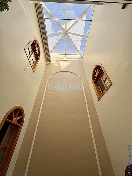 Foto dba53358-f5df-4857-aceb-bfecfb9edcd5. Chalet mit parking in Caleta de Velez