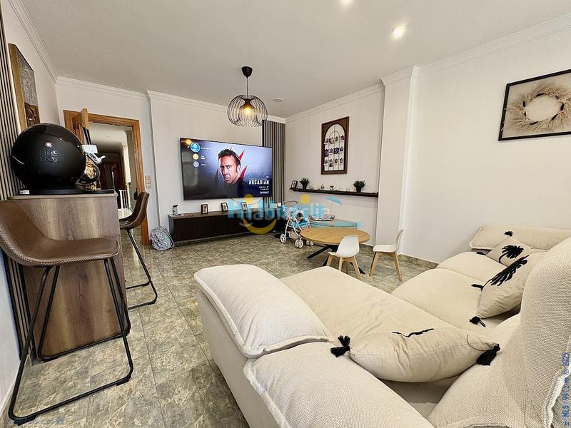 Foto e37a14f6-6ae4-4ba3-973e-5d08f4593ea0. Chalet mit parking in Caleta de Velez