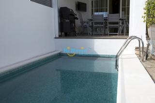 Casa a Centro. Casa adosada 2 dormitorios con terraza, piscina privada y gran s
