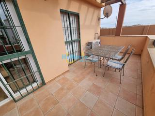 Affitto Piccolo appartamento in El Peñoncillo. Apartamento 2 dormitorios en planta baja, con terraza y piscina
