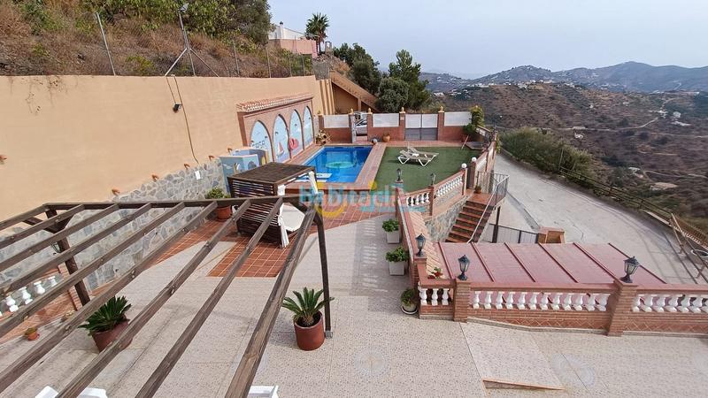 Foto e56bf322-138c-4840-9f67-c4c1cd3ee345. Miete chalet mit heizung parking pool in Torrox pueblo Torrox