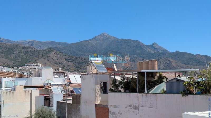 Foto 081549d9-a5aa-44df-b589-21b8e030485c. Dúplex a Centro Nerja