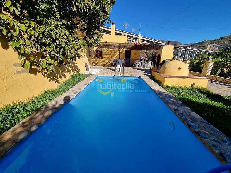 Foto 724b95f3-c8ce-4d2f-bb03-3fa6cbcc9757. Rent house with parking pool in maro - cuevas de Nerja Nerja