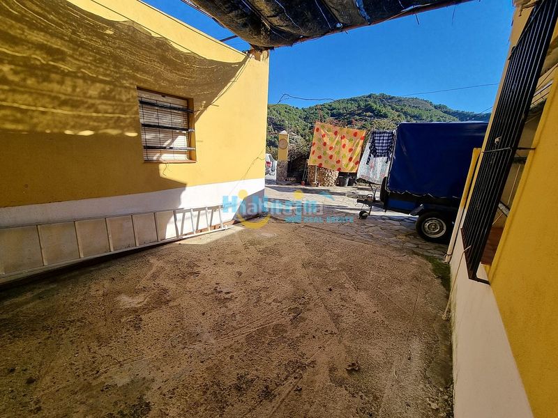 Foto c2375fd5-f877-4ba4-b5bf-9992b2704ad2. Rent house with parking pool in maro - cuevas de Nerja Nerja