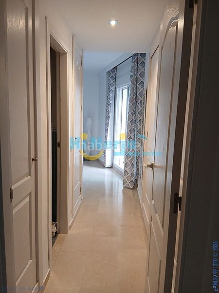 Foto dfaefd6b-8eaa-42bf-a96d-4fbd8eb37731. Apartament amb aparcament a Torrox pueblo Torrox