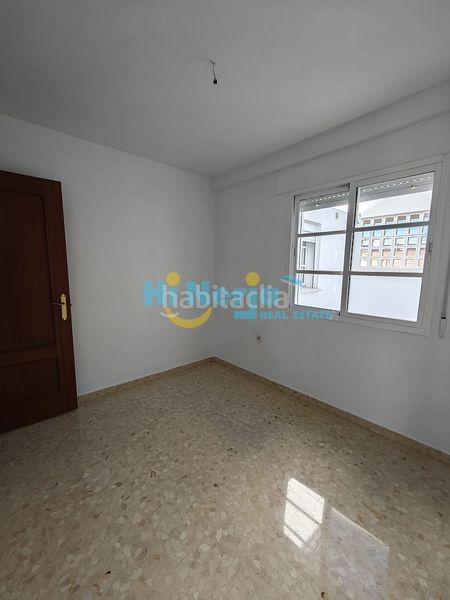 Foto 23538fec-1084-4703-9c55-8f15484f365f. Dúplex a Centro Torre del Mar