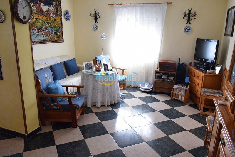Foto ca74f87f-44f8-4c81-856f-84bfe7b6bc4c. Casa amb aparcament piscina a Canillas de Aceituno