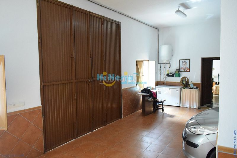 Foto d6b3c921-419b-4da8-8a92-539b84b30a3d. Casa amb aparcament piscina a Canillas de Aceituno