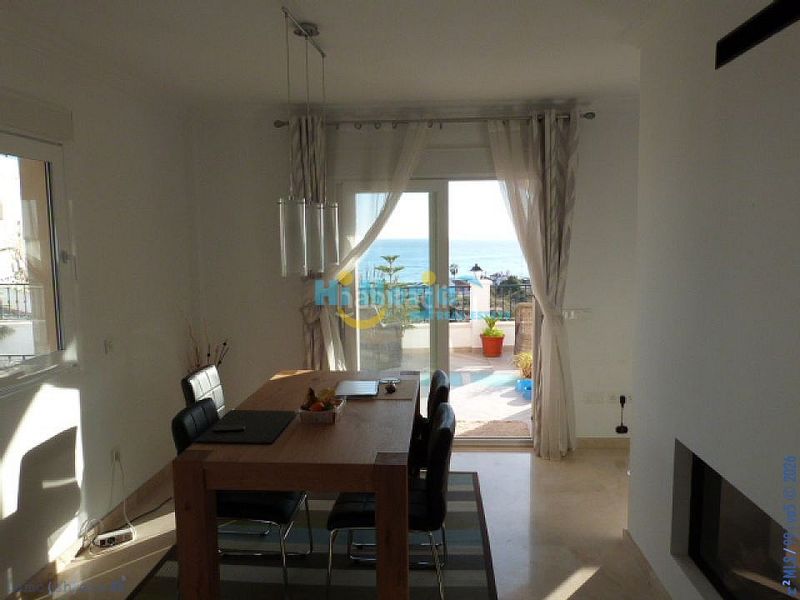 Foto 5e9b3402-2d49-4932-82d0-e3fd0909fa48. Xalet amb aparcament piscina a El Peñoncillo Torrox