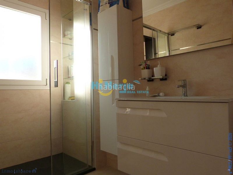 Foto 6f69a850-f397-415c-b44e-cf195aa7acde. Xalet amb aparcament piscina a El Peñoncillo Torrox