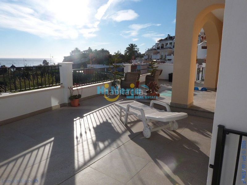 Foto eaef79a9-6f77-4ef9-a0aa-a726e22c6fee. Xalet amb aparcament piscina a El Peñoncillo Torrox