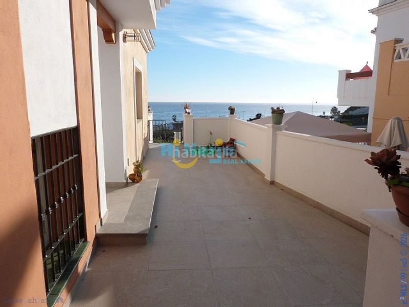 Foto fbb587d0-76f4-4b77-b7b4-cdd5341fe416. Xalet amb aparcament piscina a El Peñoncillo Torrox