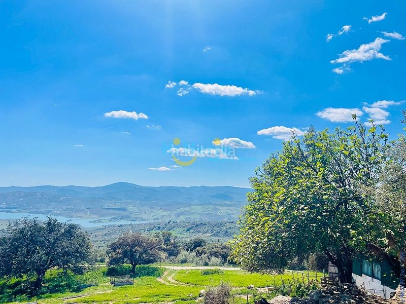 Foto 104264bf-1a30-4c46-996a-1fcde9c312cd. Casa  en Alfarnate