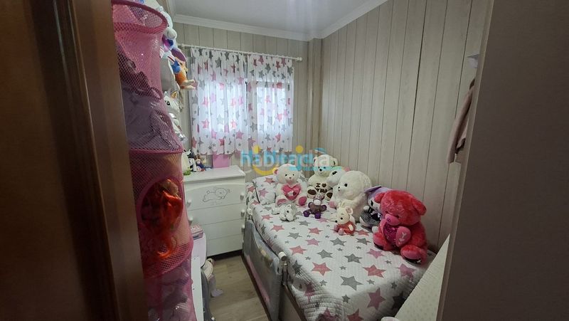 Foto 3c702c74-6e0e-4fa4-bf8b-414a74c973a6. Apartament amb calefacció a Centro Nerja