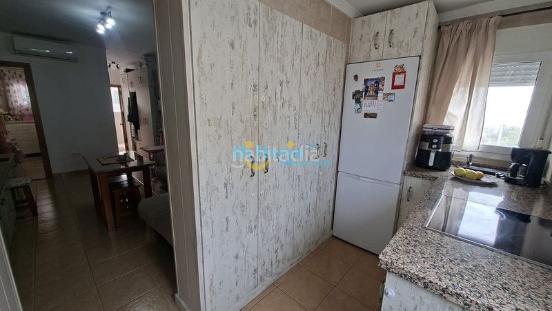 Foto 70ea81fd-2bc4-4d1c-b7f4-9e3d22c384a9. Apartament amb calefacció a Centro Nerja