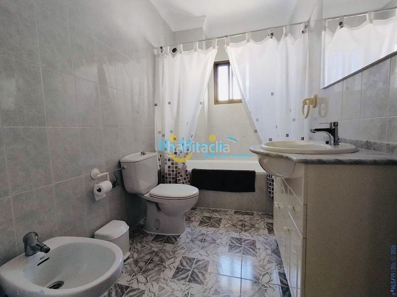 Foto a32a660f-134c-45b6-a433-55861a70bb04. Apartament a Centro Nerja