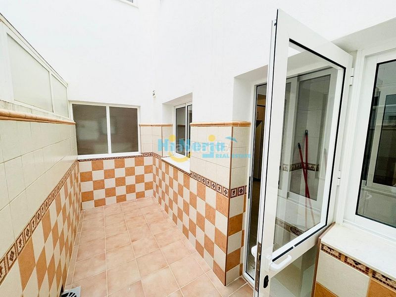 Foto 0205bc69-5adf-4aa2-b4d7-94e6767616f2. Apartament amb piscina a El Peñoncillo Torrox