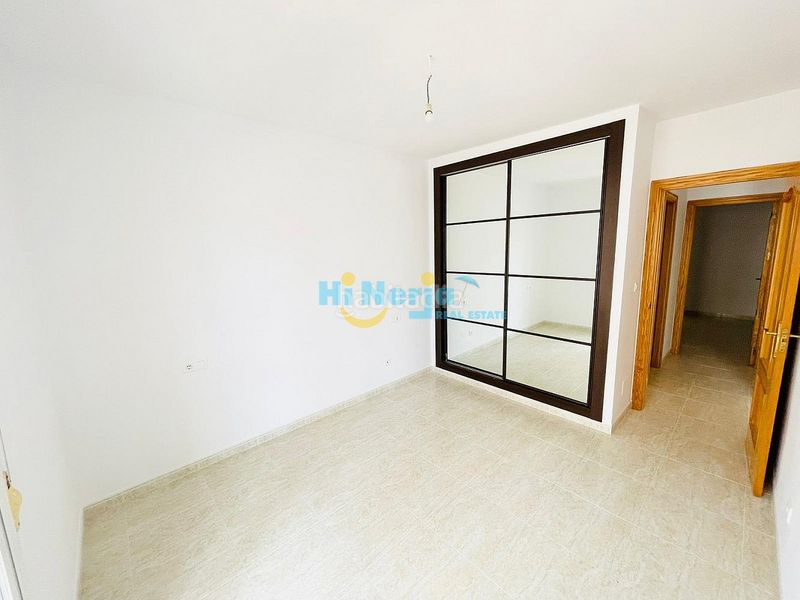 Foto fc003933-cb0b-4e6d-862b-47540ff2c186. Apartament amb piscina a El Peñoncillo Torrox