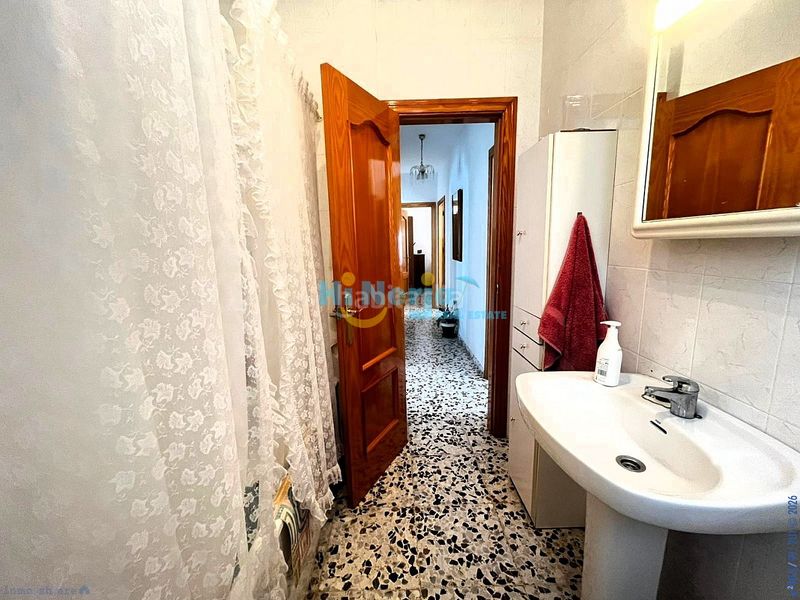 Foto 2a46c5a6-68af-40a4-9239-5d1ff5f183c1. Casa amb aparcament a Alcaucín
