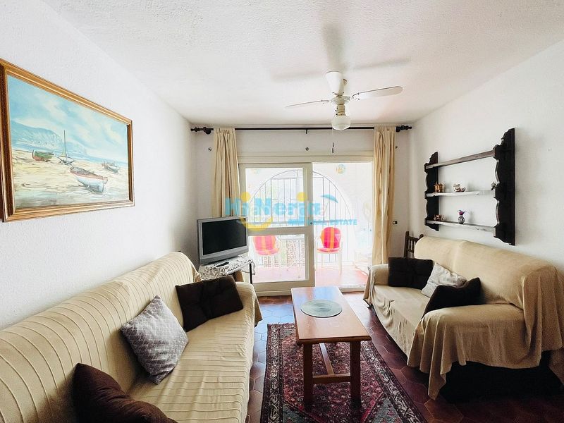 Foto c02b4591-247d-462c-bfe5-32bc39dbd02d. Apartament amb piscina a El Peñoncillo Torrox