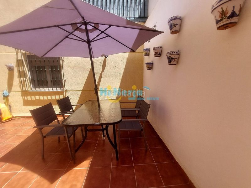 Foto be5d8190-70de-4b80-8c0d-7bceeffb2591. Apartament amb piscina a El Morche Torrox