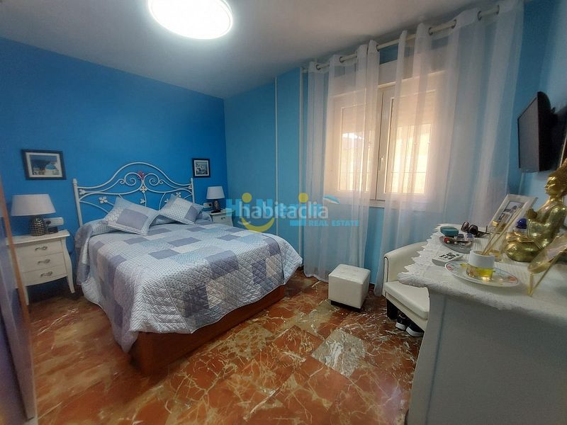 Foto c47e4e49-6161-4dc1-9dd0-44d1983bd413. Apartament amb piscina a El Morche Torrox