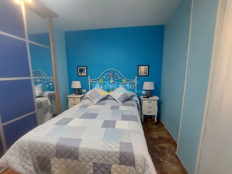 Foto cf2543f5-2126-4017-8413-013584794188. Apartament amb piscina a El Morche Torrox