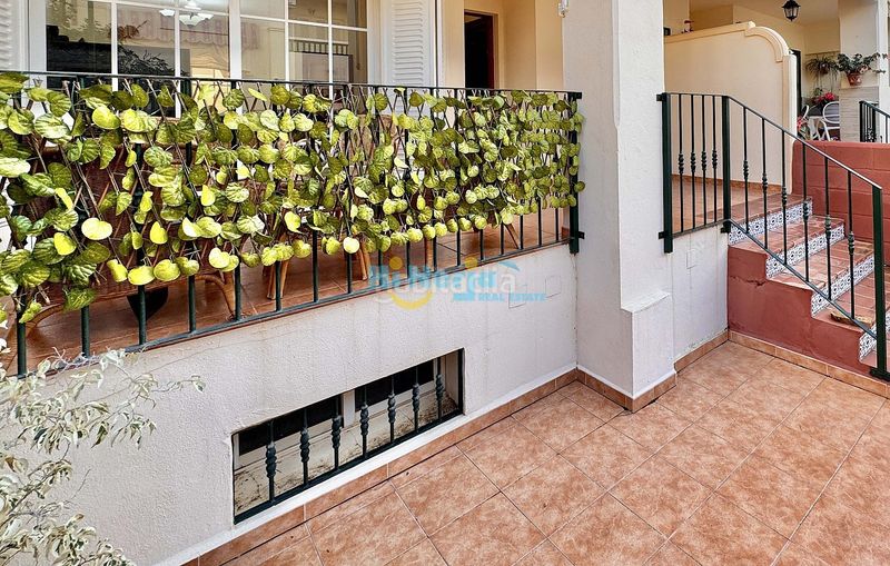 Foto e114f189-4e66-4aeb-8f5a-a72e98122cea. Casa adossada a Centro Nerja