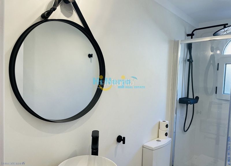 Foto 407c7820-f86b-46c7-8217-a2c2e80fbc39. Apartament amb piscina a Centro Nerja
