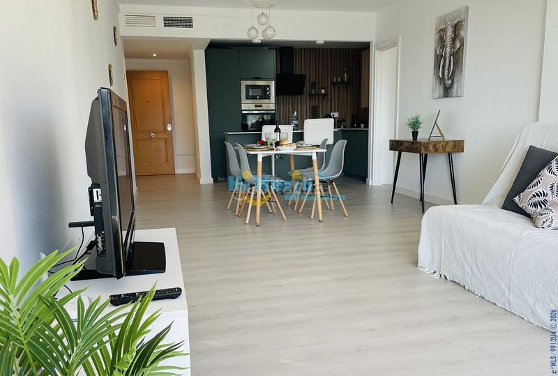 Foto 5da764d3-e959-4fbb-9b48-5c52265b3669. Apartament amb piscina a Centro Nerja