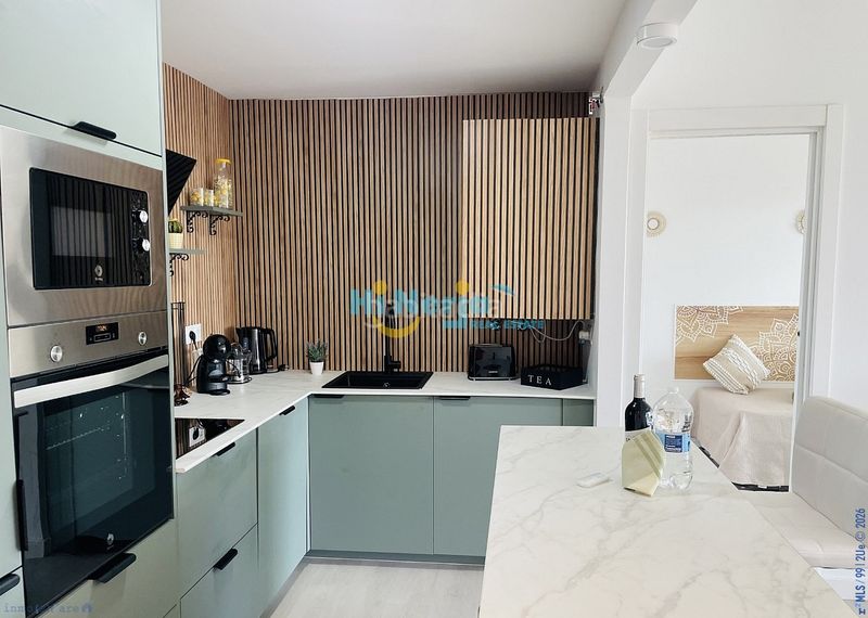 Foto e89bfb82-9e7c-48ec-9801-c7605e445e8b. Apartament amb piscina a Centro Nerja