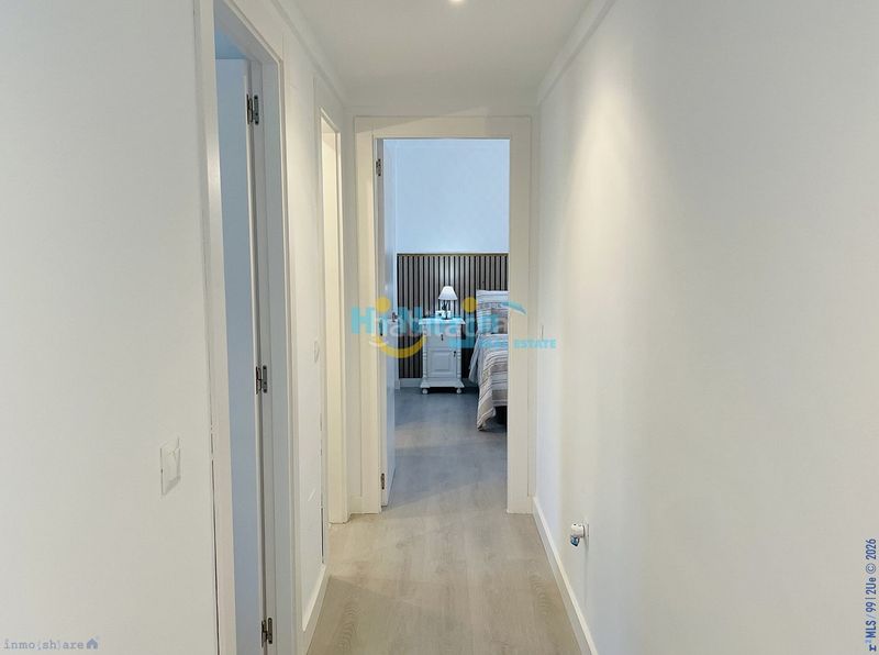 Foto e9f3f086-6a3b-4ac0-8230-f9d4a5e2146f. Apartament amb piscina a Centro Nerja