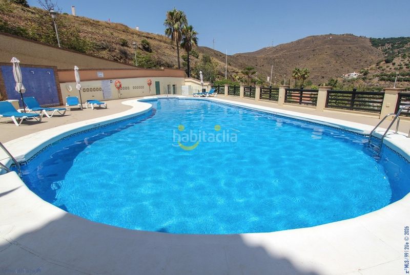 Foto f97795be-46c3-40fb-b3d1-4b38717f602b. Apartament amb piscina a Centro Nerja