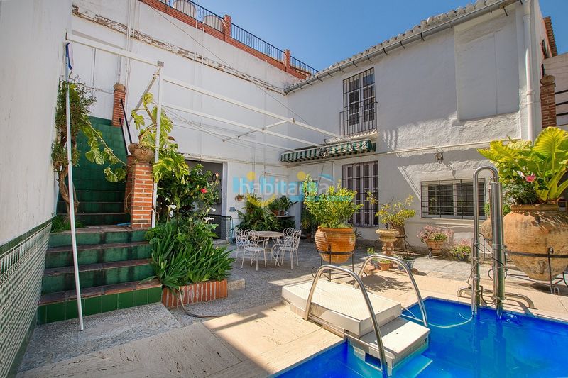 Foto 29ea2a6d-eecd-4cd2-8e39-2f4e82c20cec. Casa amb piscina a Camino Algarrobo - Las Arenas Vélez - Málaga