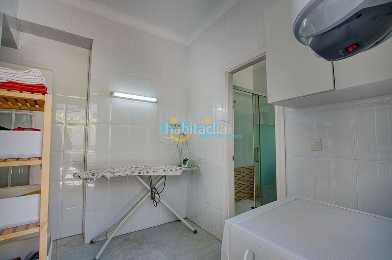 Foto 5076a0ad-25e5-41a9-9f4c-d54c7e748e3b. Casa amb piscina a Camino Algarrobo - Las Arenas Vélez - Málaga