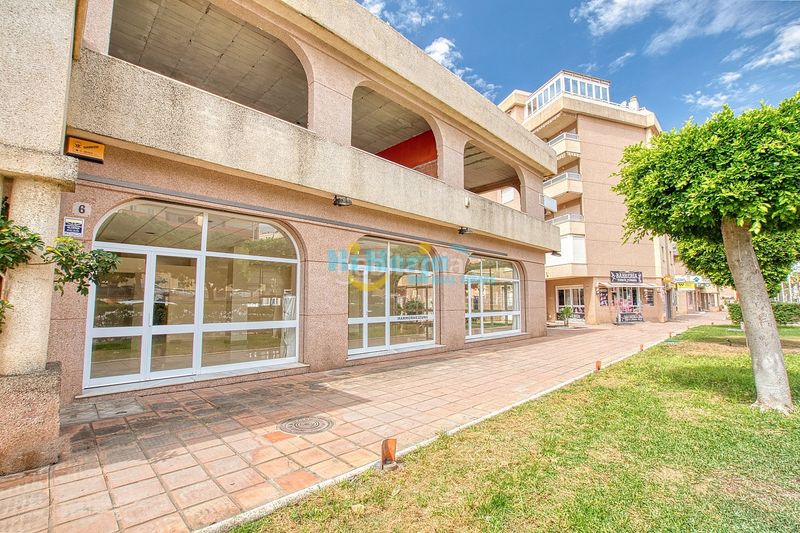 Foto 1c818f9e-a0a1-445c-8ca8-4774ced119fc. Local comercial a El Peñoncillo Torrox