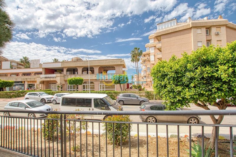 Foto 93df4447-cec4-4b02-9704-ecf1bd2d4308. Local comercial a El Peñoncillo Torrox